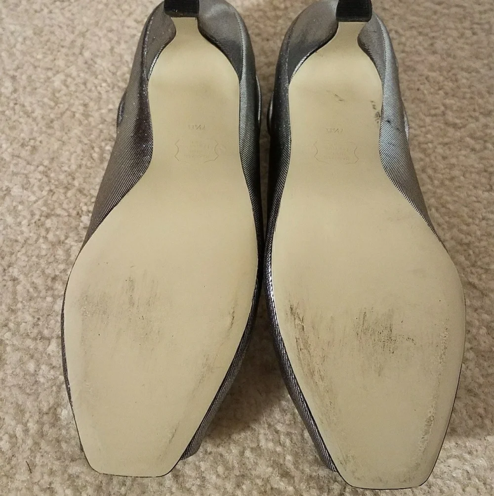 Caparros worn once